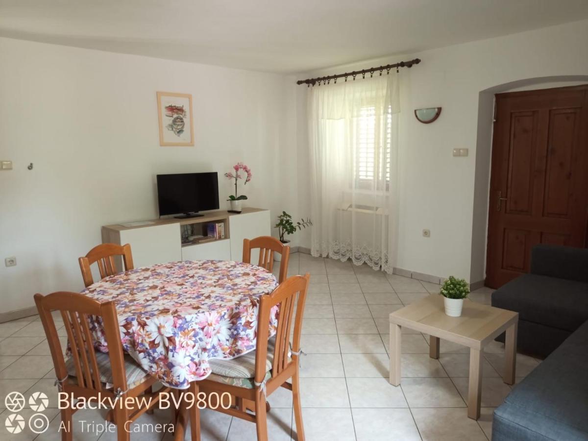 Apartments Vodaric Loznati เซรส ภายนอก รูปภาพ