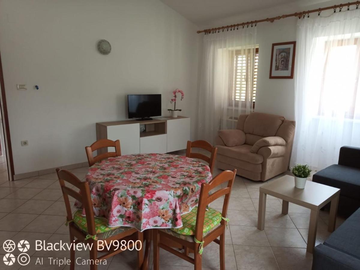 Apartments Vodaric Loznati เซรส ภายนอก รูปภาพ
